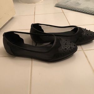 Flat slip on shoes